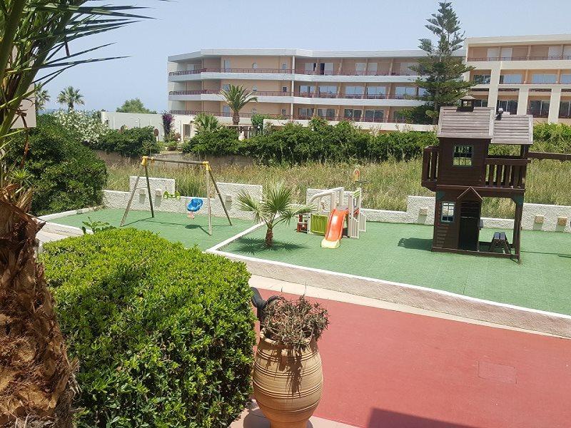 Jo An Beach Hotel Adelianos Kampos Exterior photo